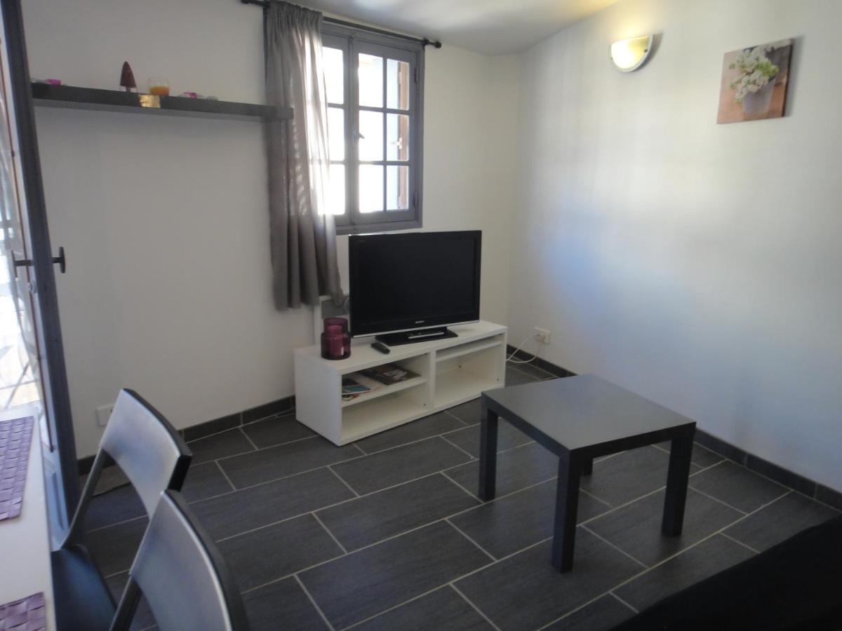 Le Petit Balcon De Cassis Apartment Luaran gambar