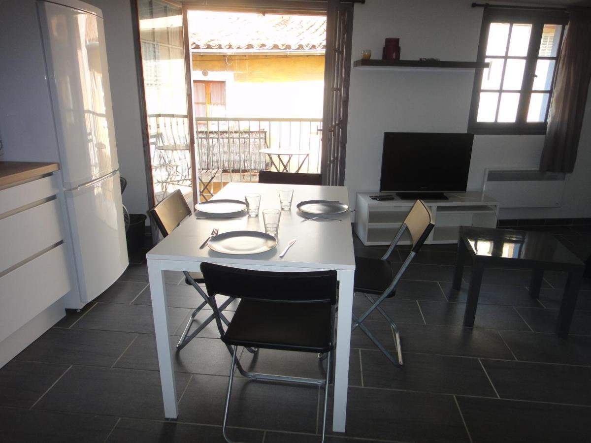 Le Petit Balcon De Cassis Apartment Luaran gambar